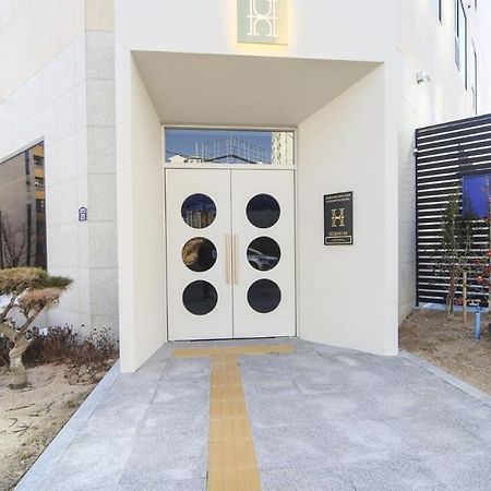 Hermon Hotel Gimhae Eksteriør bilde