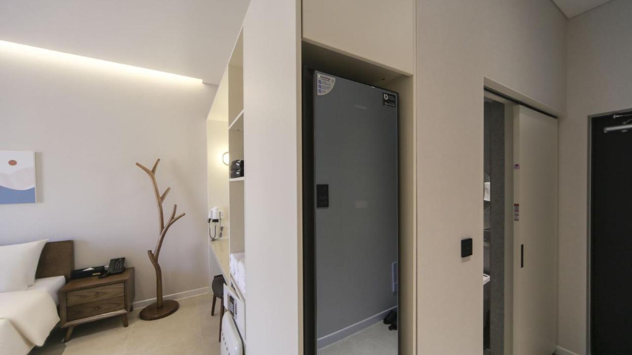 Hermon Hotel Gimhae Eksteriør bilde