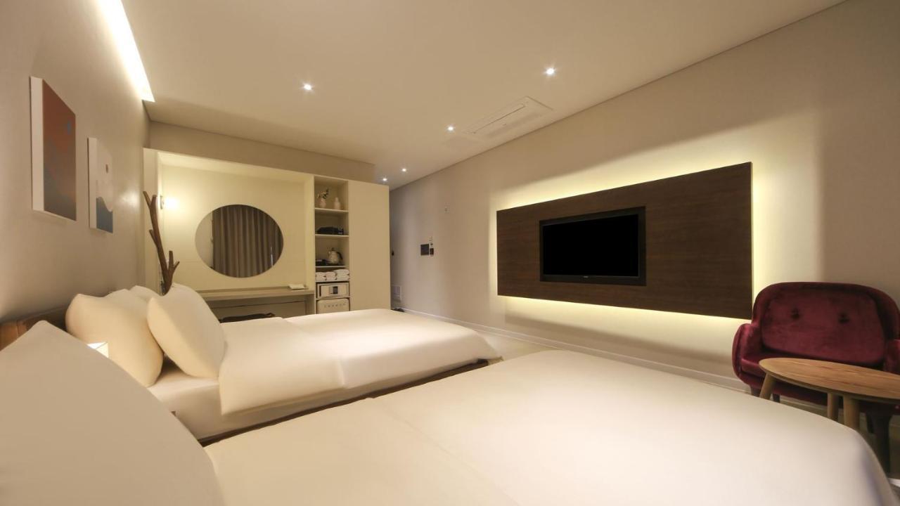 Hermon Hotel Gimhae Eksteriør bilde