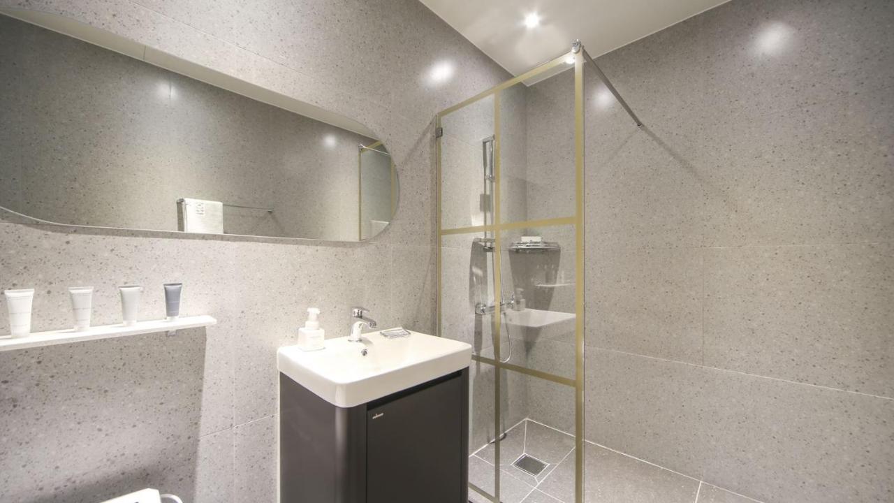 Hermon Hotel Gimhae Eksteriør bilde
